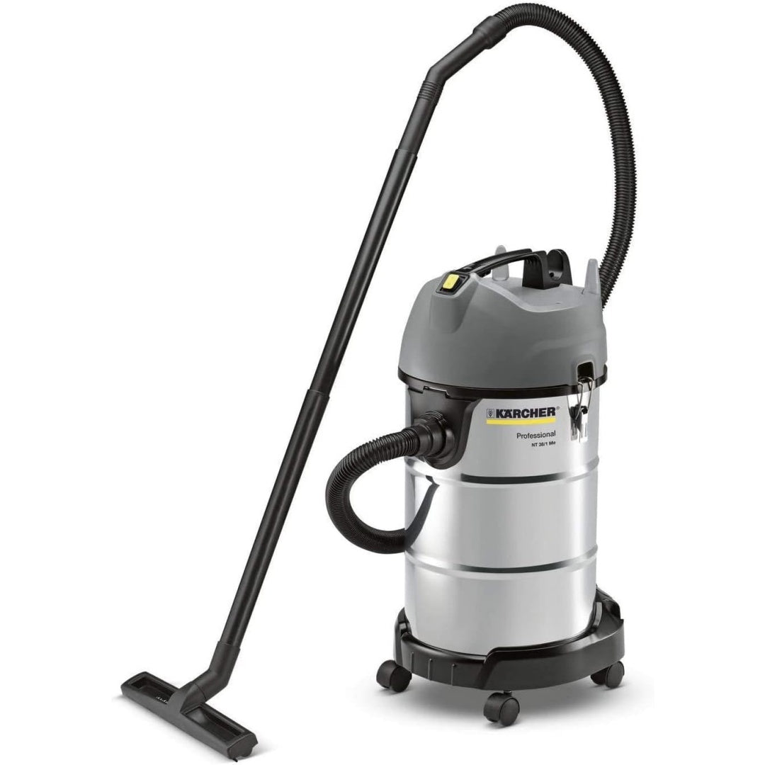 Aspirateur eau et poussiere avec une puissance annoncee de 1500 W